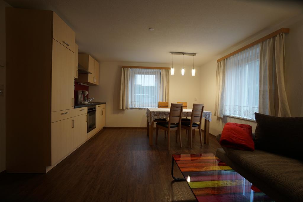 Ferienwohnung Fam Alfons Geiler ไฮน์เฟลส์ ห้อง รูปภาพ